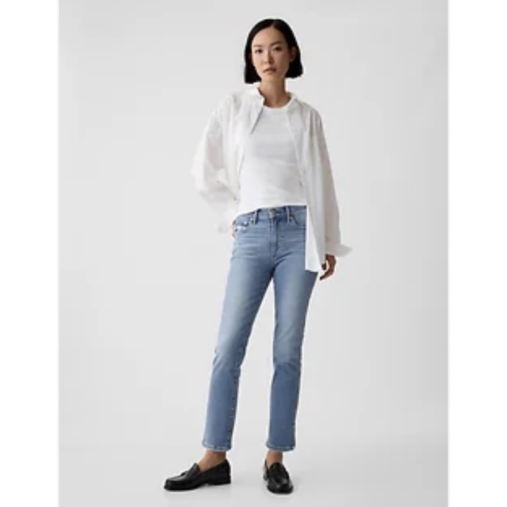 GAP PETITE 2 Kick Fit High Rise Medium Wash Cropped Ankle Jeans Women's